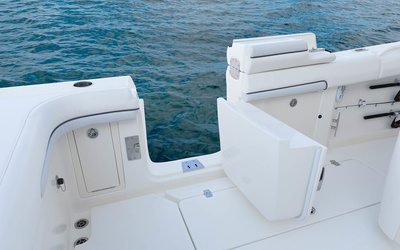 Mako 334 CC
