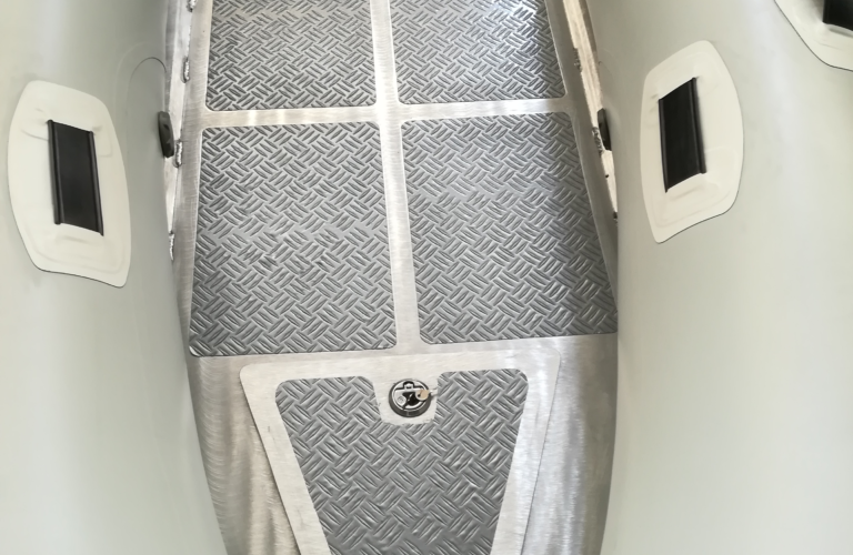 Apex AR-270