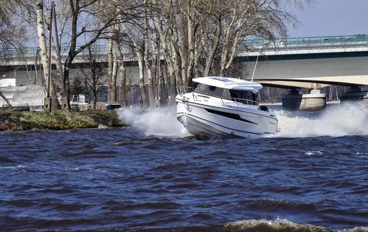 Parker 790 Explorer (2024)