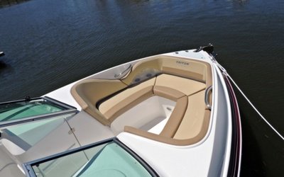 Triton 250 Open