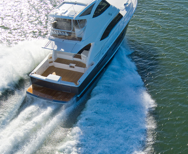 Riviera 53 Enclosed Flybridge