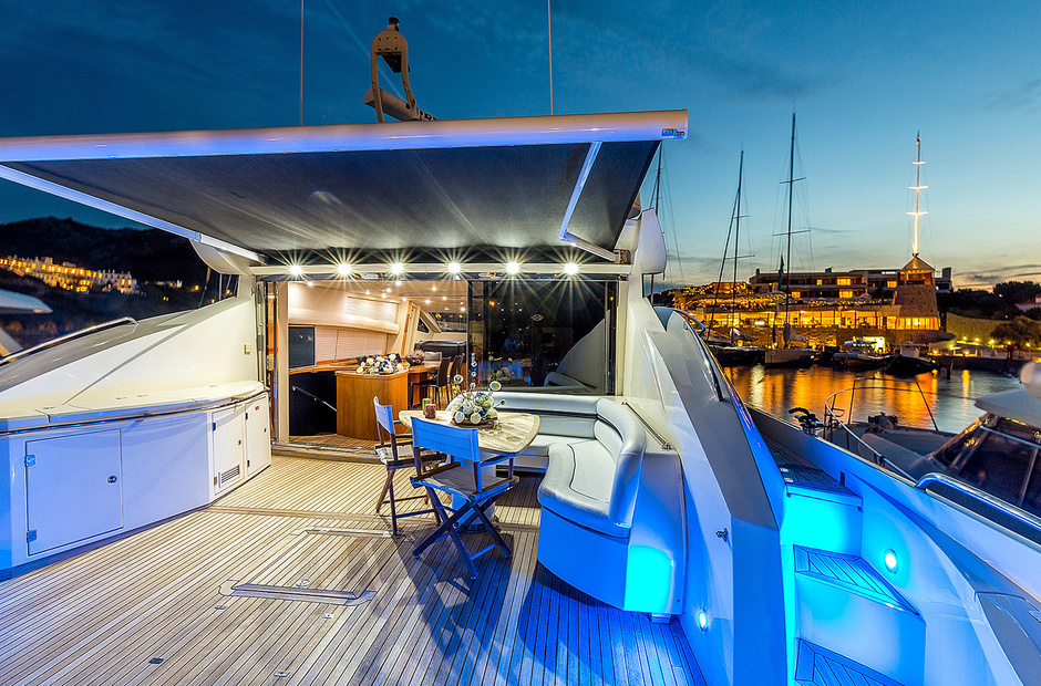 Sunseeker Octavia