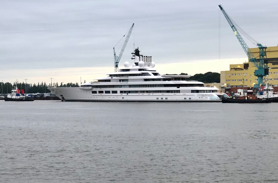 Lurssen Scheherazade