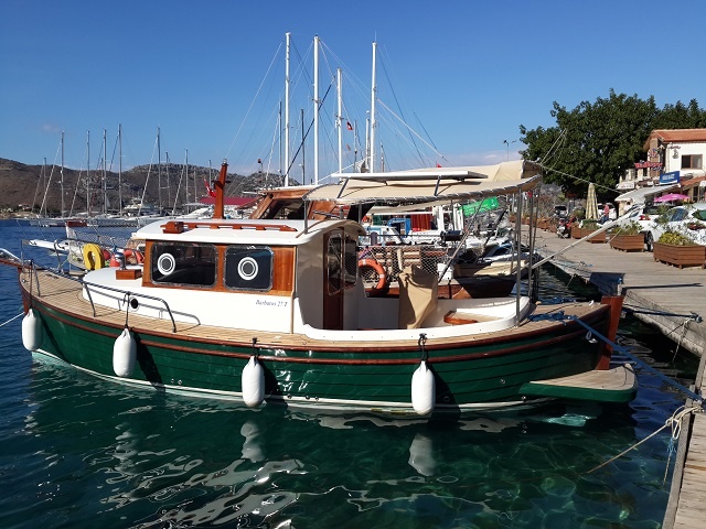 Barbaros 27 Trawler