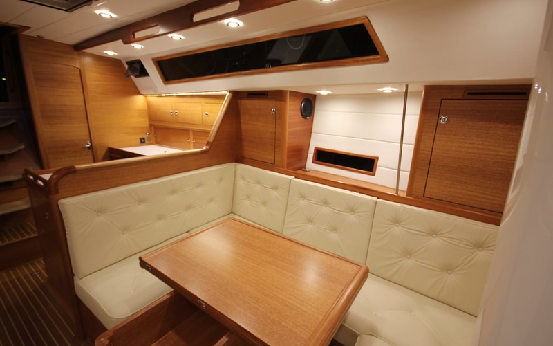 CR Yachts 410