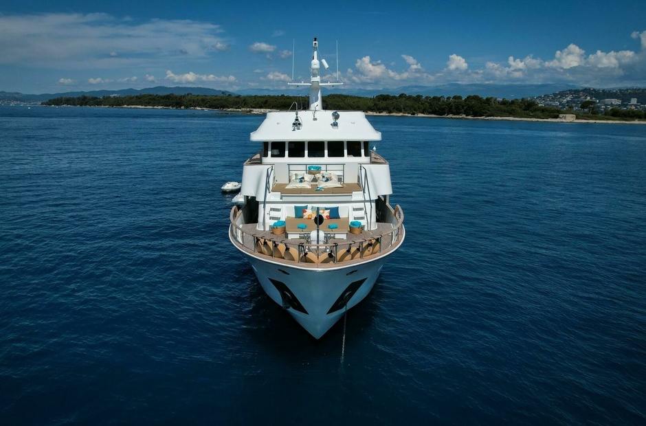 CL Yachts Eva