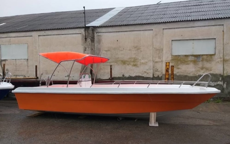 Akua Boat Касатка 710