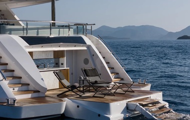 Mengi-Yay Yachts Reverie