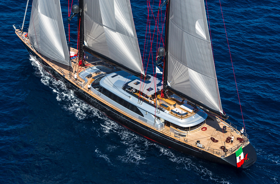 Perini Navi Seahawk