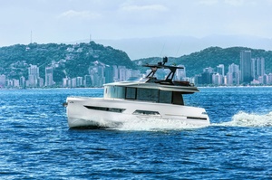 Okean 50´FLY