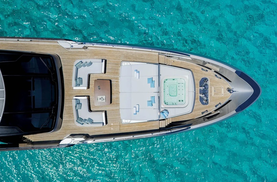 Riva Seven