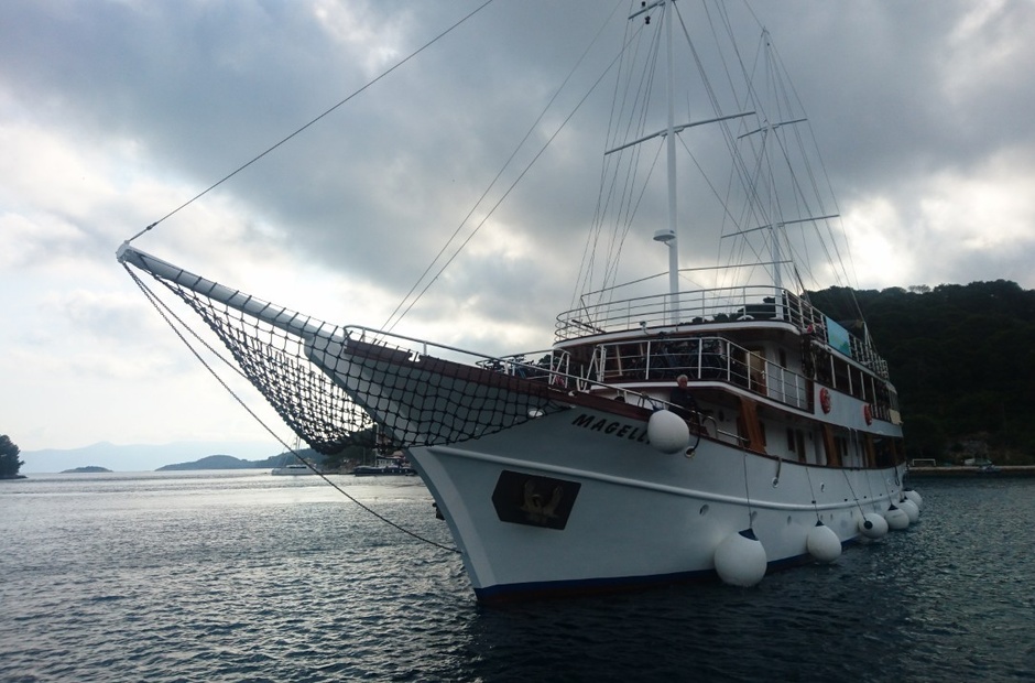 Custom Magellan