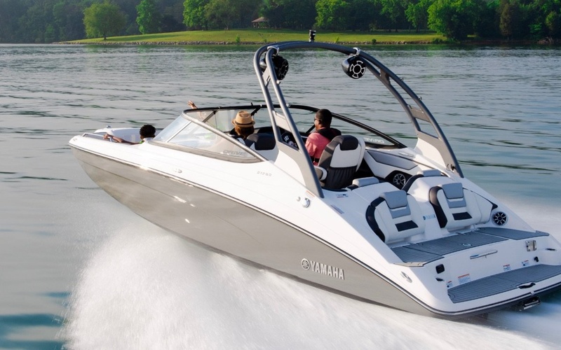 Yamaha 212SE