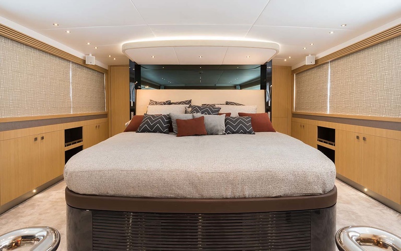 Van der Valk Raised Pilothouse 27.21