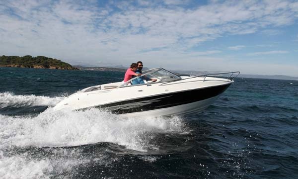 Bayliner 702 Cuddy