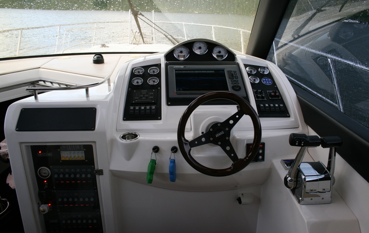 Flagship Favourite 34 (2011)