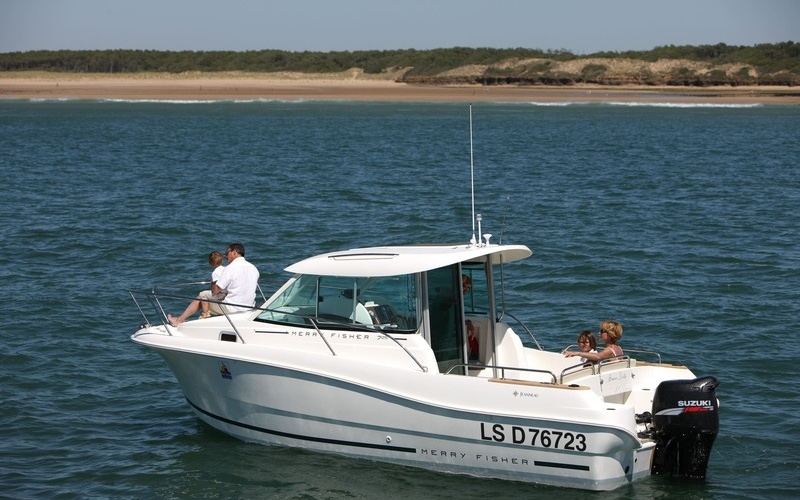 Jeanneau Merry Fisher 725