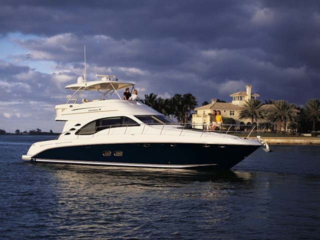 Sea Ray 580 Sedan Bridge