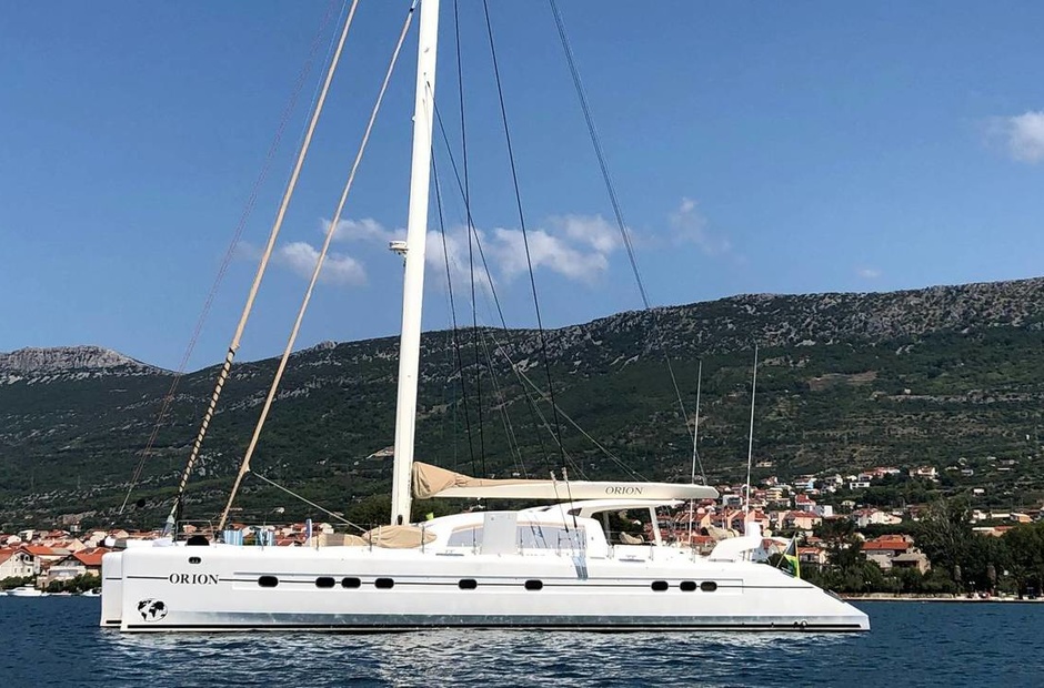 Catana Orion