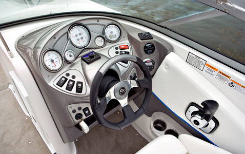 Rinker 268 Captiva