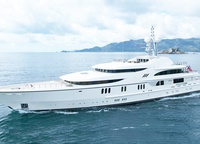 The honor of opening the top-list fell 67-meter Anna Dmitry Rybolovlev, who owns FC «Monaco». It is important not to confuse this «Anna» (2007) with the new «Anna», known under the working name Project 1007, - her Rybolovlev is only preparing to receive. They are both from Feadship. Designed by the British studio Michael Leach Design, Anna - the «old» lady - boasts a large saloon on the main deck that easily converts into a nightclub, as well as a helipad, hammam and folding balconies. Get ready for everything for €500,000 (here and below is Yacht Charter Fleet's summer charter data).