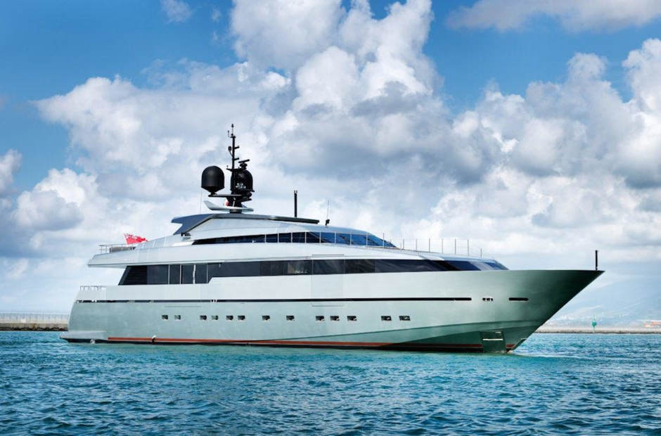Ferretti Onyx