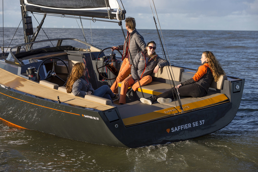 Saffier Se 37 Lounge
