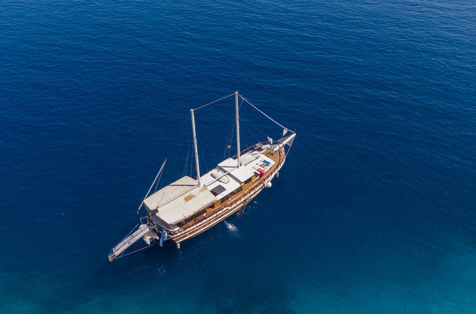 Custom Boats Harmonia