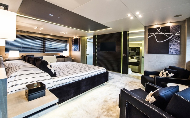 Sunseeker 101 Sport Yacht