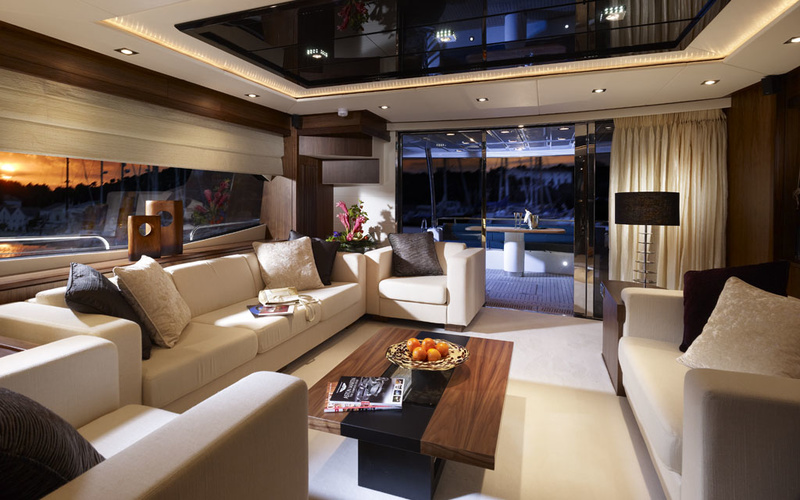 Sunseeker 80 Yacht 