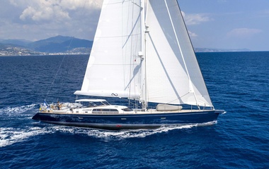 CNB Lady 8