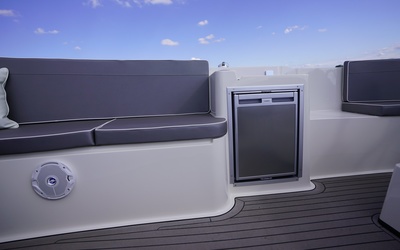 Interboat Intender 780