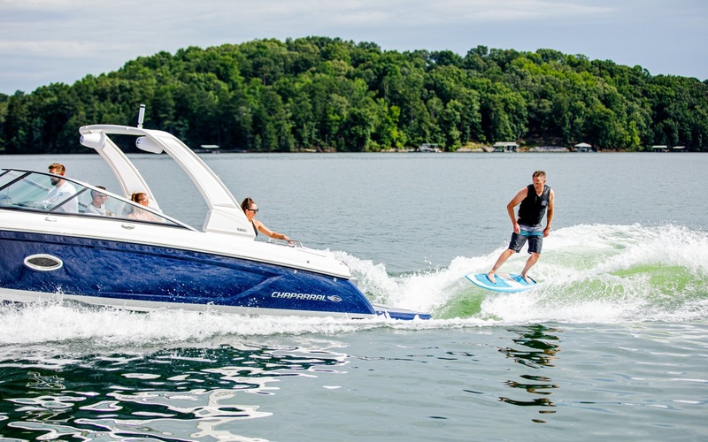 Chaparral 30 Surf