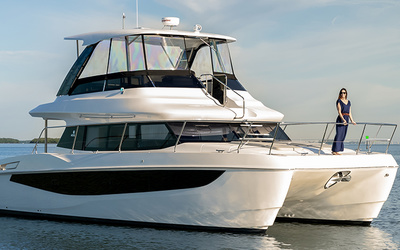 Aquila  42 Yachts