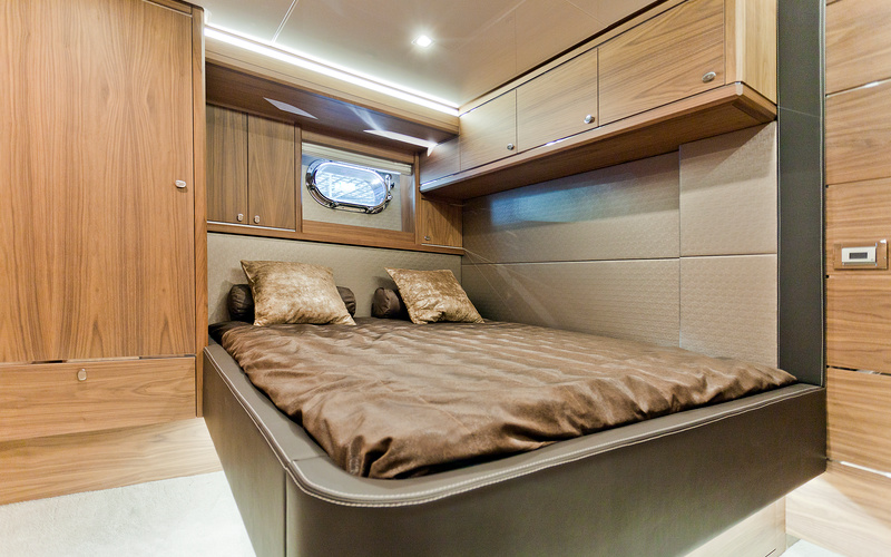 Van der Valk Continental II 18.50 Flybridge