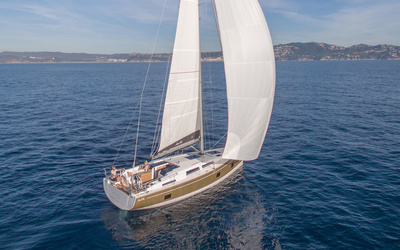 Hanse 418