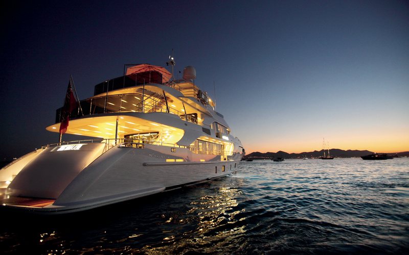 Benetti Classic Supreme 132