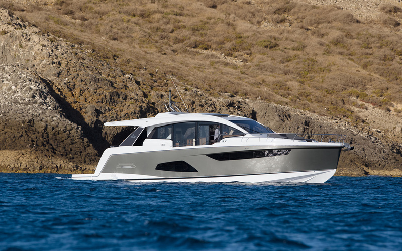 Sealine C530