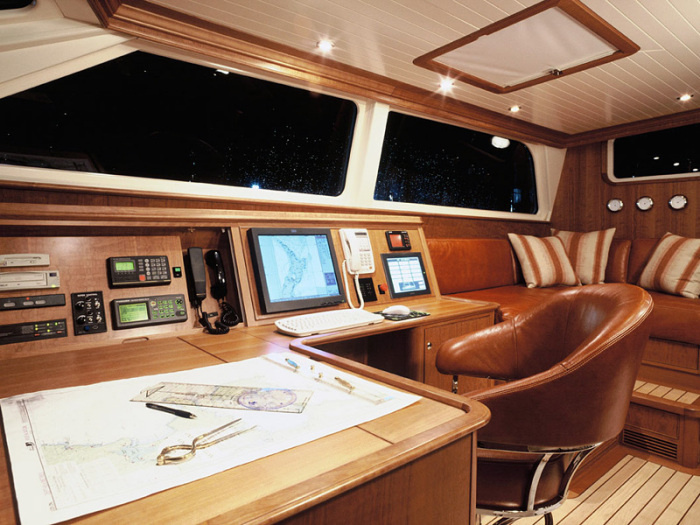 Alloy Yachts Chimera