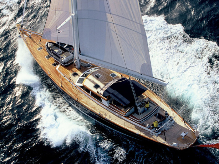 Alloy Yachts Chimera