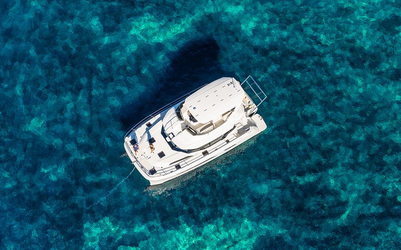 Aquila  44 Yacht