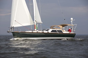 Tartan 4700