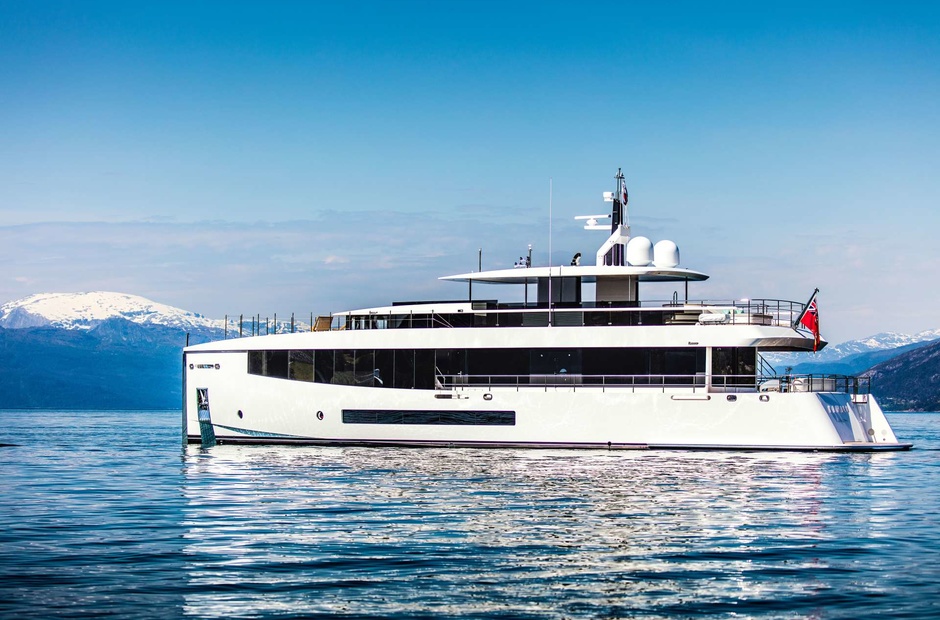 Feadship Kamino