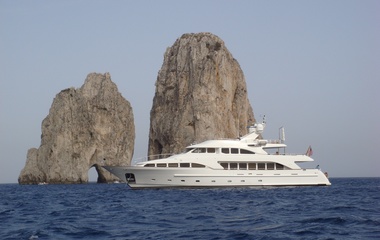 Benetti Bacchanal