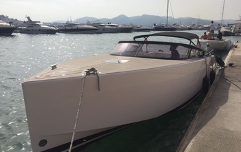 VanDutch 30 (2014)