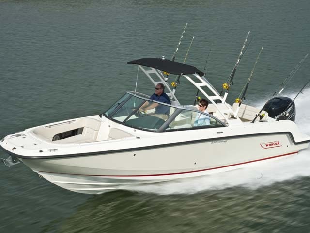Boston Whaler 230 Vantage