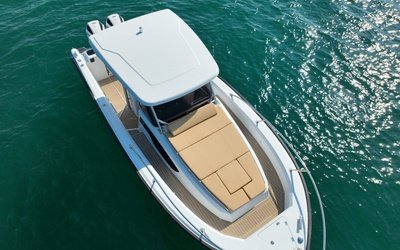 Pyxis P 30-WA Fishing