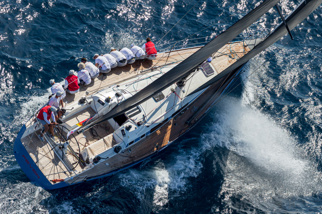 Among seven crews competing in the Swan 45 class, the best was the German team Fever. The fight in this fleet was extremely intense, so the results of the past five races of 15 points in addition to Fever scored the Dutch Automotions and the Finns Blue Nights - EKE. The fate of the world championship title in this class had to be decided by analyzing the arrival of the teams. Fever was distinguished by three victories in the race out of five possible.
