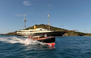 Corsair Yachts Nero