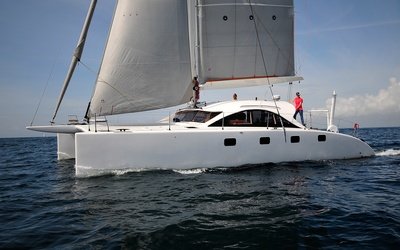 O Yachts Class 4